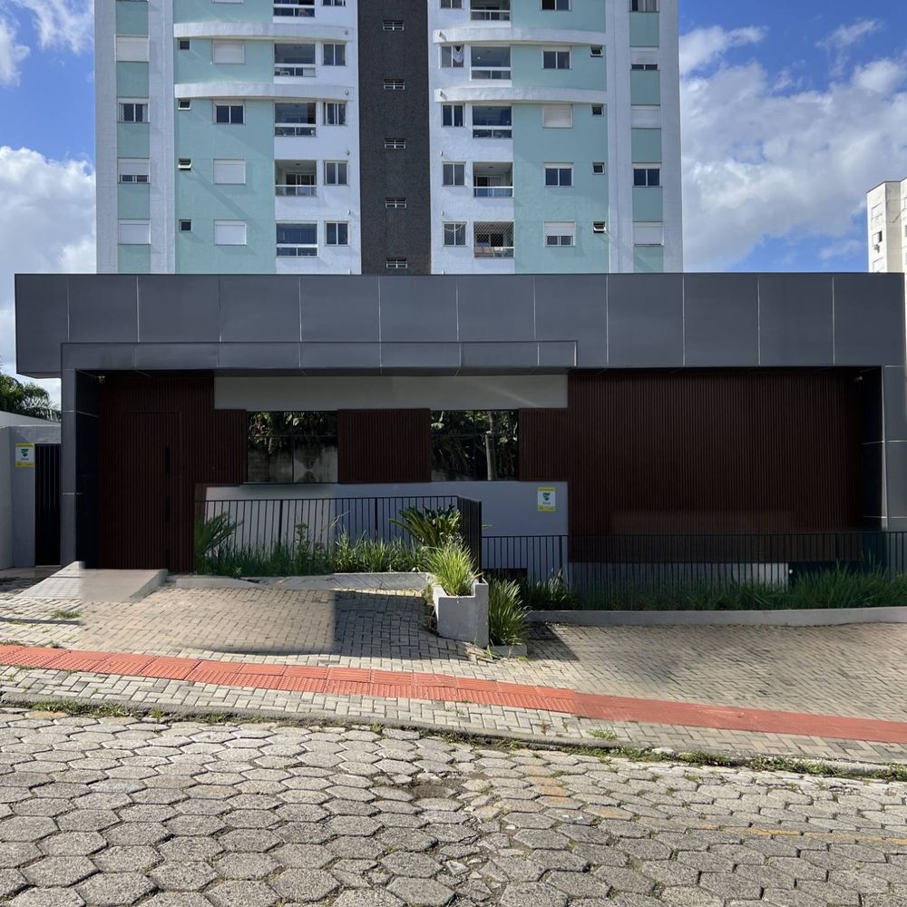 Fachada do escritório na Rua Maestro Jacó, em Criciúma